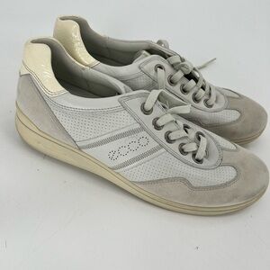 Ecco athletic shoes sneakers size 8.5